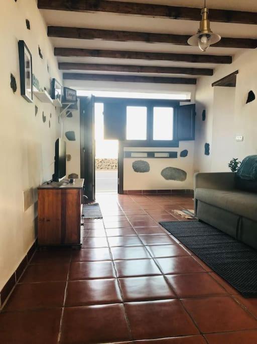 Coqueto Apartamento En El Cuchillo Tinajo Kültér fotó