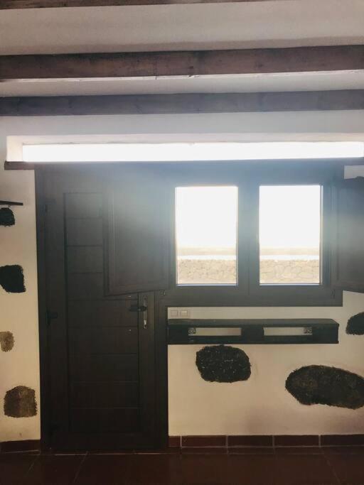 Coqueto Apartamento En El Cuchillo Tinajo Kültér fotó